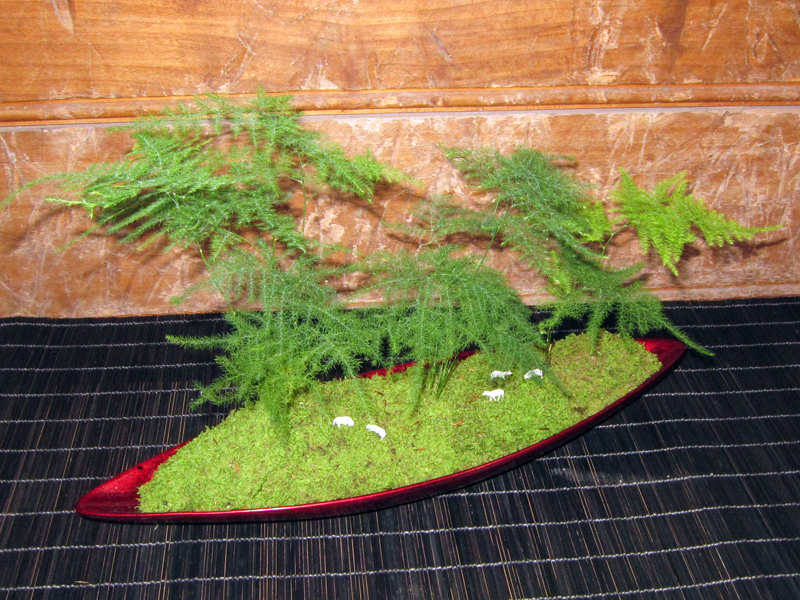 découvrez l'art du kokedama, une technique japonaise de jardinage suspendu alliant mousse et plantes pour une décoration naturelle et élégante.